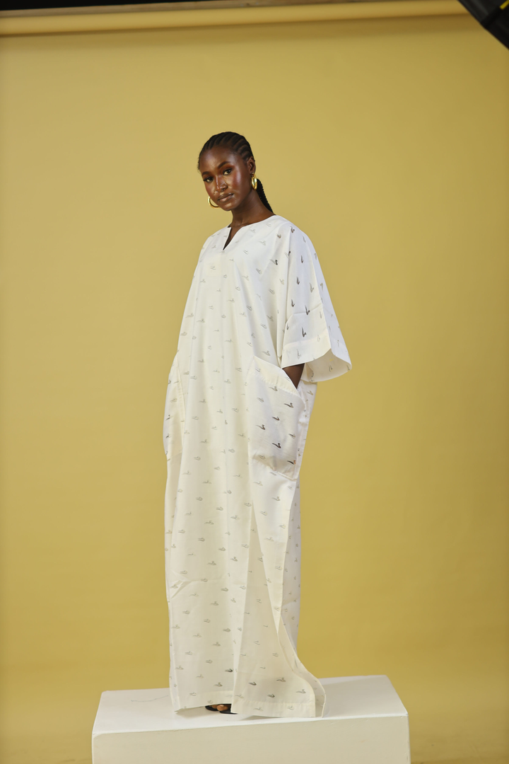THE LINEN KAFTAN